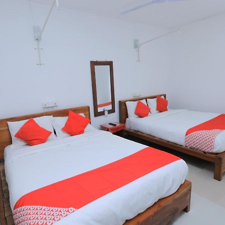 Trinco Star Cabana Trincomalee Room photo