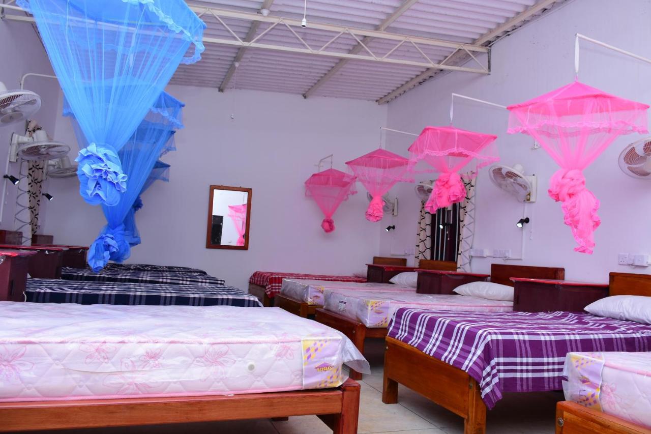 Trinco Star Cabana Trincomalee Exterior photo