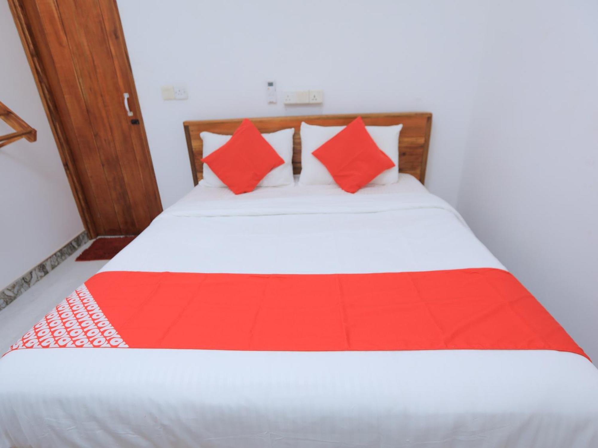 Trinco Star Cabana Trincomalee Room photo